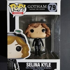 Funko Pop Selina Kyle Vinyl Figure